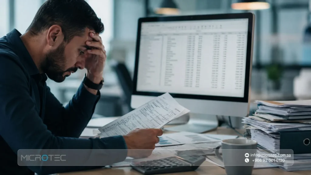 ما المشكلة التي يحلها تسجيل القيود تلقائياً القيود اليومية والتقارير المالية: كيف يبسّطها برنامج المحاسبة الجيد؟